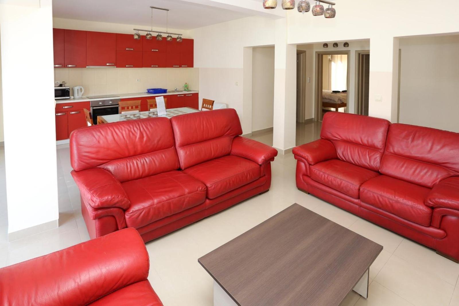 Mountain Bay Views Apartments Njivice Exterior photo